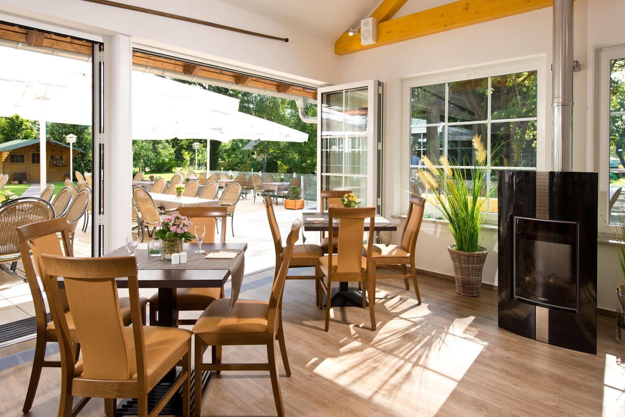 Spreewaldhotel Stephanshof Lubben Ngoại thất bức ảnh